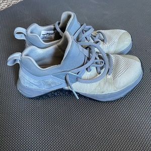 NIKE FLYKNIT METCON 3 - rare gray!